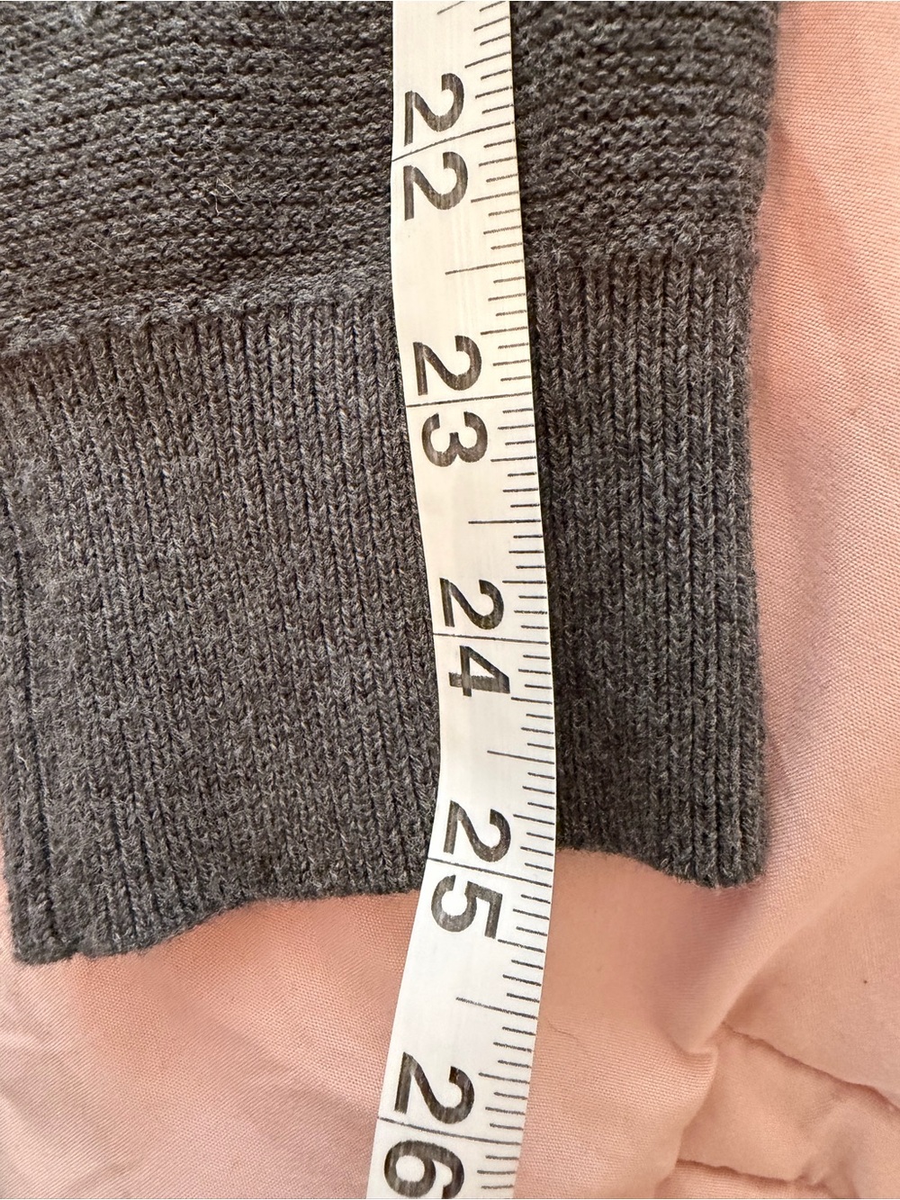 Banana Republic Men's Shawl Collar
Cardigan Sweater Gray Medium. 💯 Cotton, EUC - Picture 14 of 16